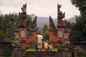Lombok Historical City tour