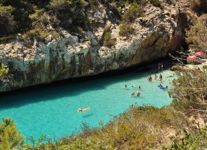 A unique experience on the Best Beaches and Coves of Mallorca
